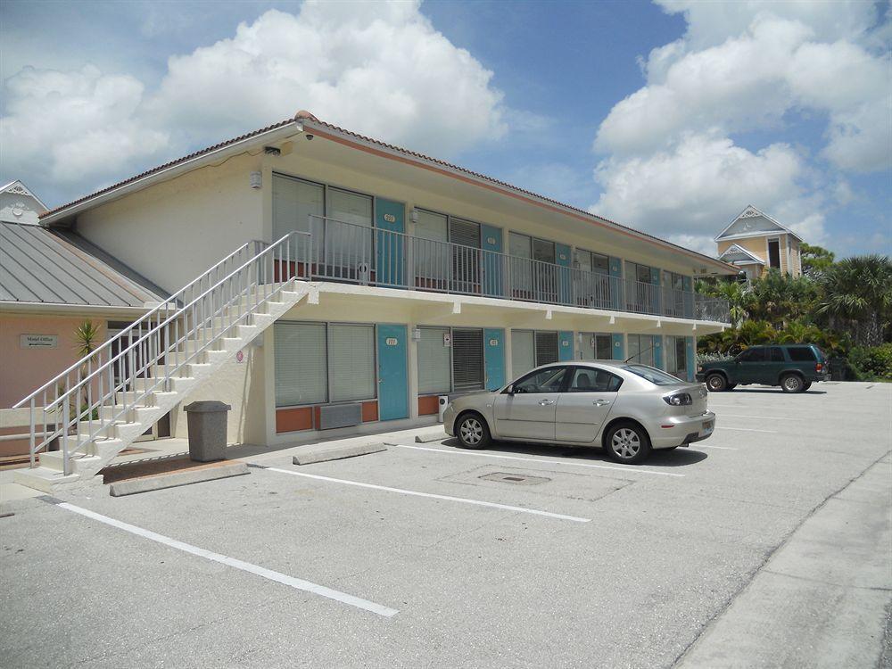 Flamingo Motel & Villas Bonita Springs North Naples Esterno foto