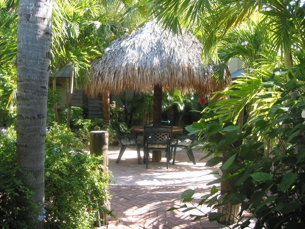 Flamingo Motel & Villas Bonita Springs North Naples Esterno foto