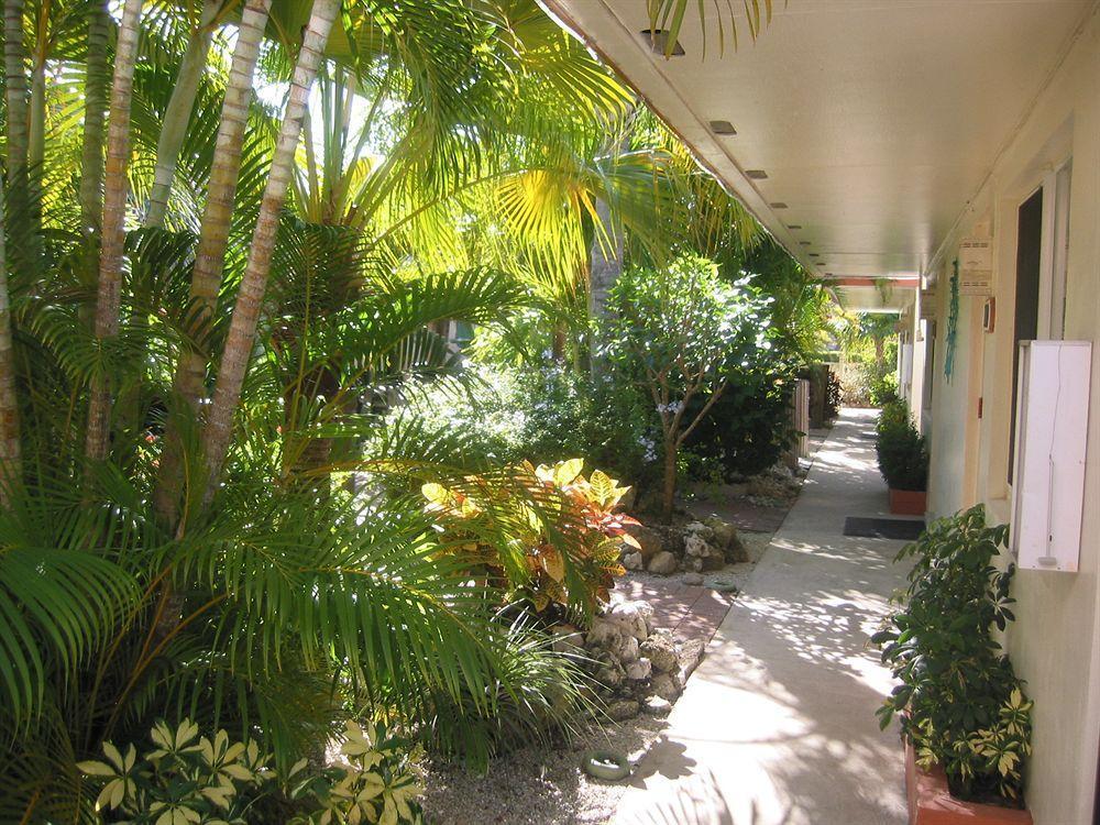 Flamingo Motel & Villas Bonita Springs North Naples Esterno foto